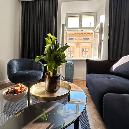 Main Square Apartments Sylvi Kraków Zewnętrze zdjęcie