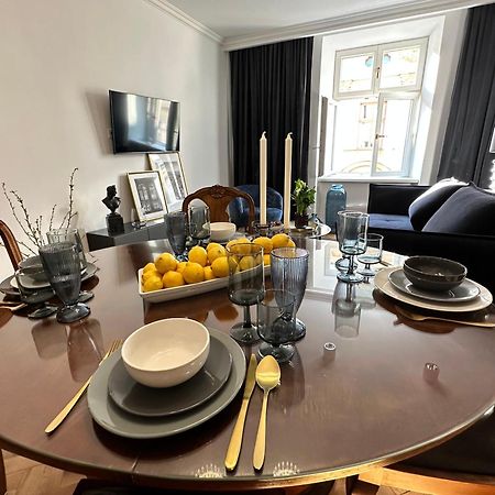 Main Square Apartments Sylvi Kraków Zewnętrze zdjęcie